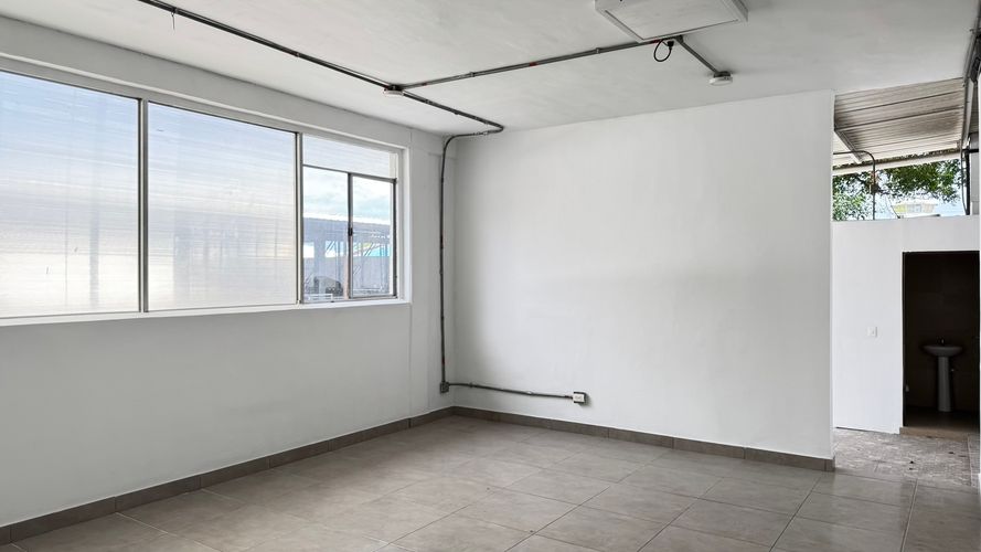 Bodega en arriendo en El Sena, Cali, 322 m² · foto 20 de 24