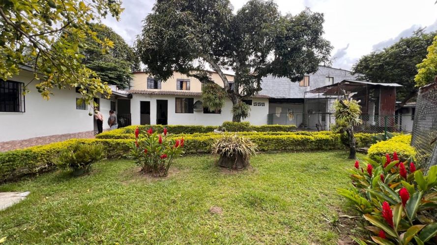 Casa de 4 alcobas en venta en Miramar, Ibagué, 342 m² · foto 4 de 10