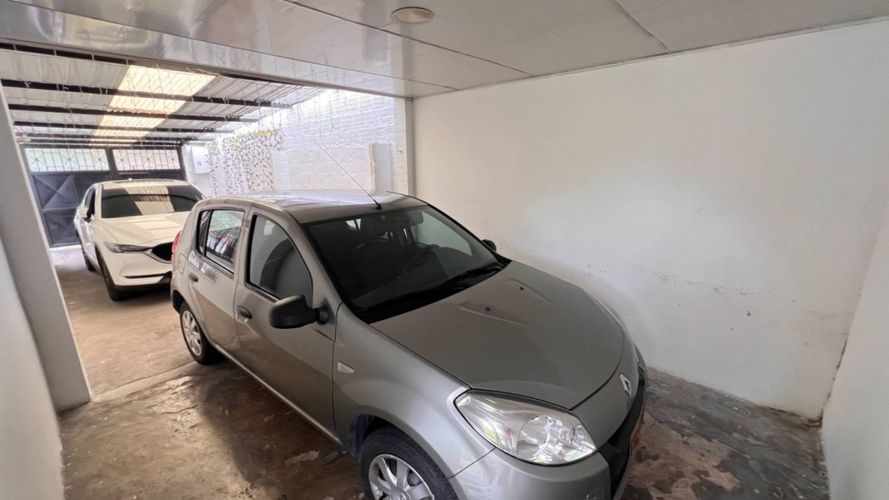 Casa de 4 alcobas en venta en Miramar, Ibagué, 342 m² · foto 9 de 10