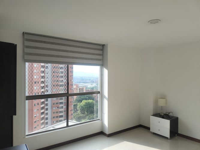 Apartamento de 3 alcobas en venta en El Poblado, Medellín, 142 m² · foto 15 de 18