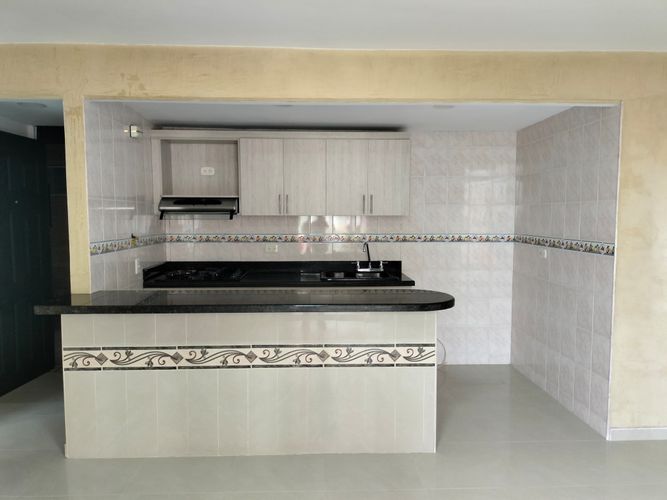 Apartamento de 3 alcobas en venta en El Poblado, Medellín, 80 m² · foto 6 de 16