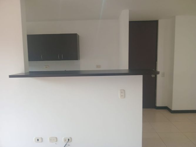 Apartamento en venta en El Poblado, Medellín · foto 6 de 16