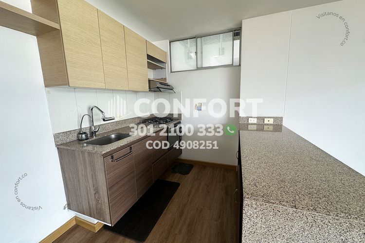 Apartamento de 3 alcobas en arriendo en Loma Del Indio, Medellín, 80 m² · foto 8 de 24