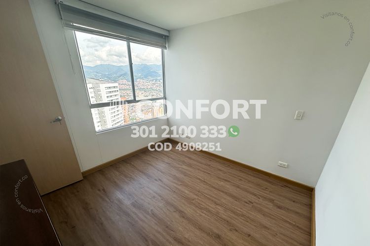 Apartamento de 3 alcobas en arriendo en Loma Del Indio, Medellín, 80 m² · foto 22 de 24