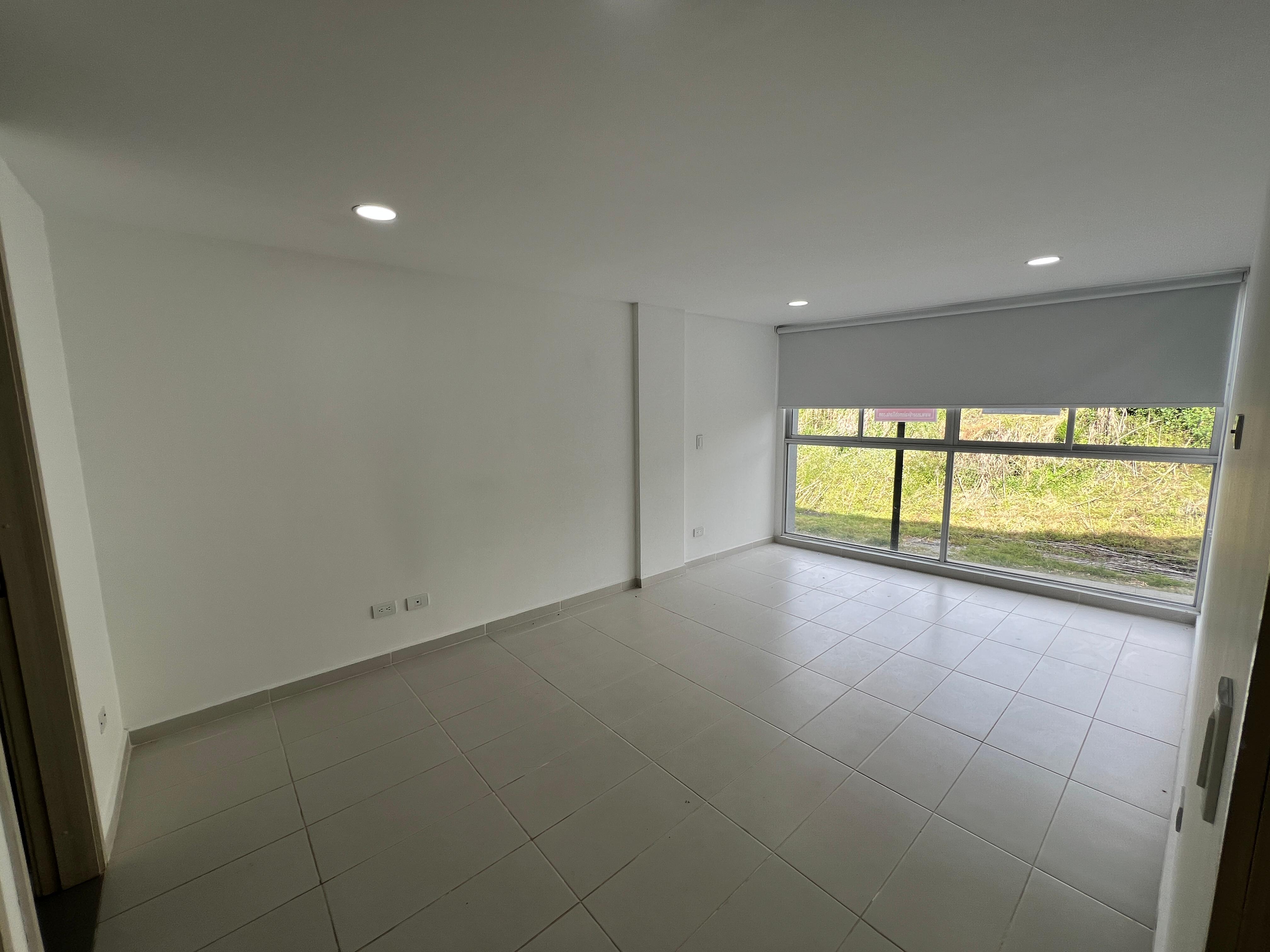 Apartamento en venta en Pinares, Pereira · foto 11 de 13