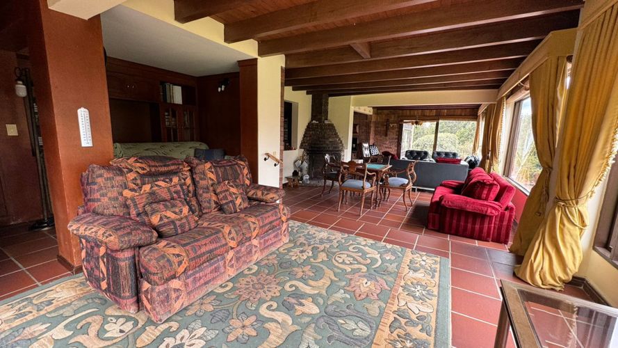 Casa de 3 alcobas en venta en Altos De Yerbabuena, Chía, 435 m² · foto 10 de 24