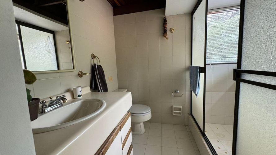 Casa de 3 alcobas en venta en Altos De Yerbabuena, Chía, 435 m² · foto 21 de 24