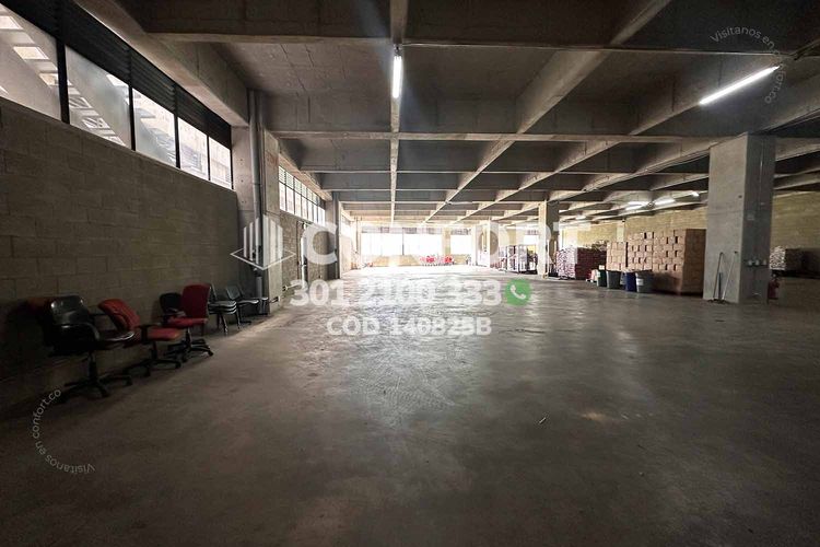 Bodega en arriendo en Actividad Multiple, Copacabana, 556 m² · foto 3 de 7