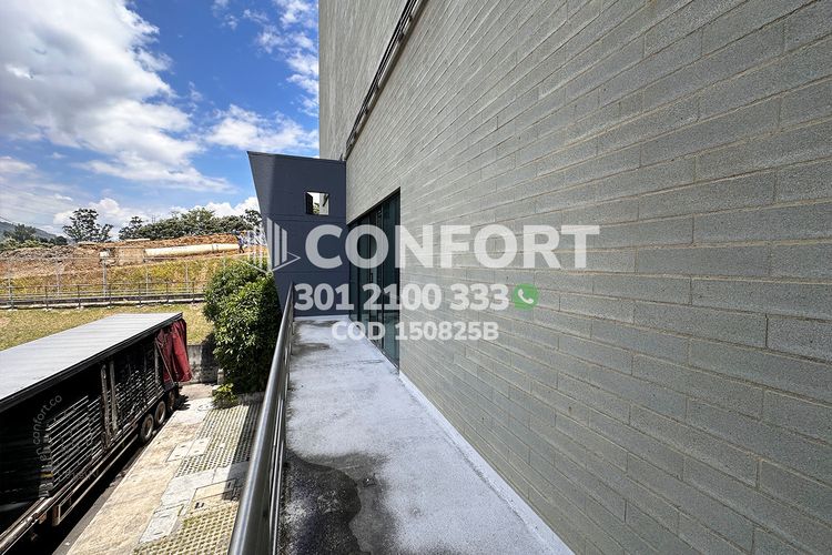 Bodega en arriendo en Actividad Multiple, Copacabana, 787 m² · foto 14 de 19