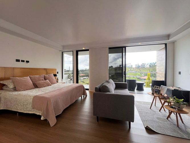 Casa de 4 alcobas en arriendo en Guarne, 650 m² · foto 10 de 18