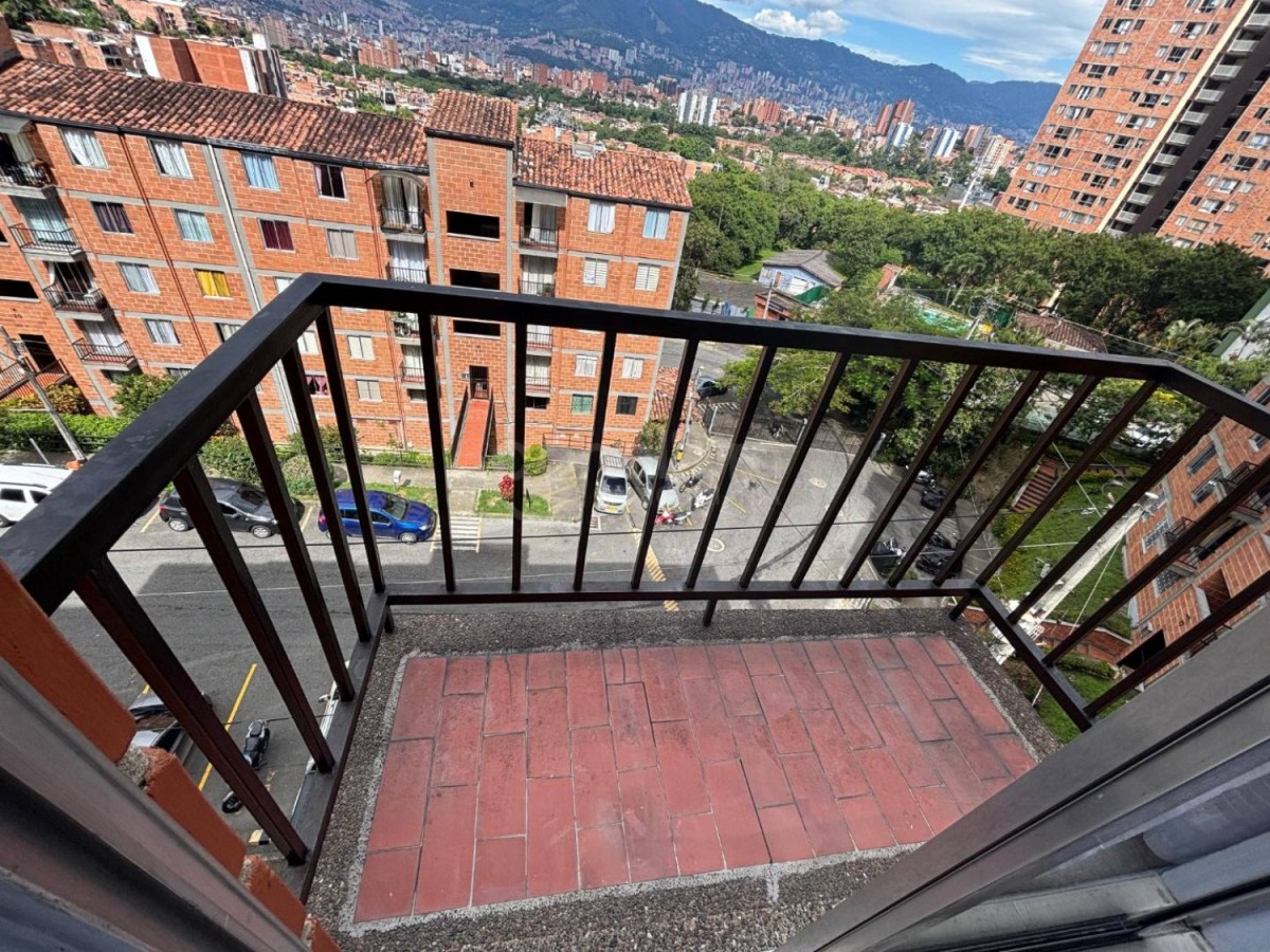 Apartamento en venta en Belén, Medellín · foto 6 de 24