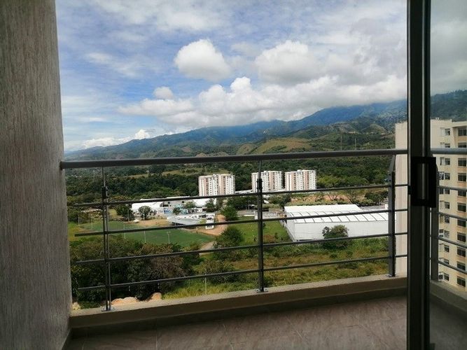 Apartamento de 3 alcobas en venta en Picaleña Y Mirolindo, Ibagué, 60 m² · foto 18 de 23