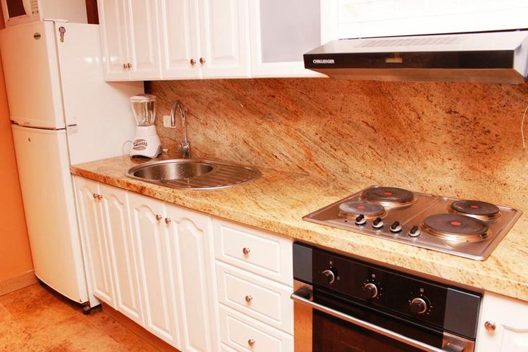 Apartamento de 2 alcobas en venta en La Carolina, Bogotá, 117 m² · foto 4 de 12