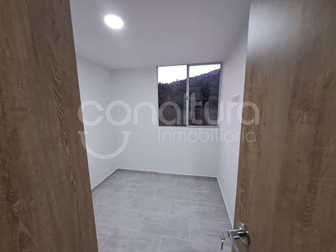 Apartamento de 3 alcobas en venta en Urbanizacion Palmar De Serramonte, Bello, 55 m² · foto 10 de 14