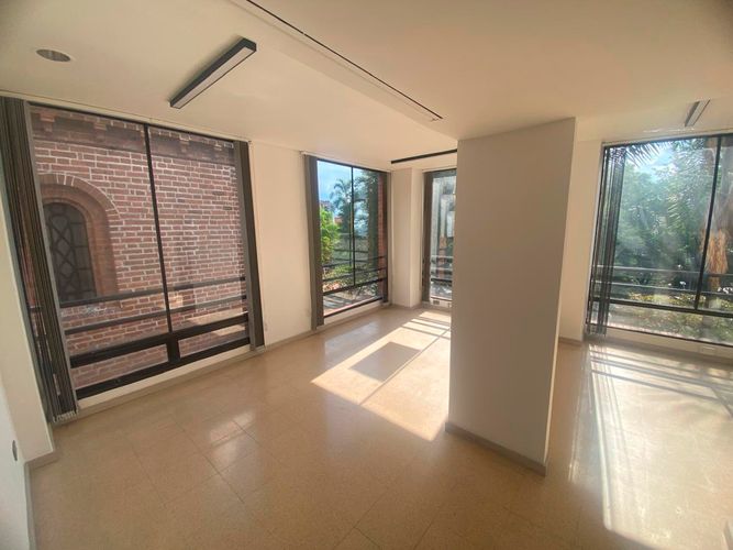 Oficina en arriendo en Astorga, Medellín, 65 m² · foto 10 de 18