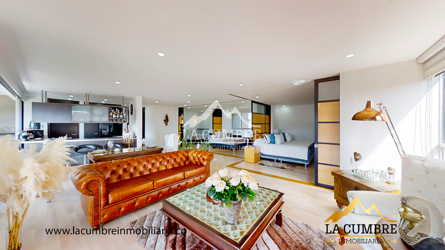 Apartamento de 3 alcobas en arriendo en Las Lomas, Medellín, 180 m² · foto 2 de 20