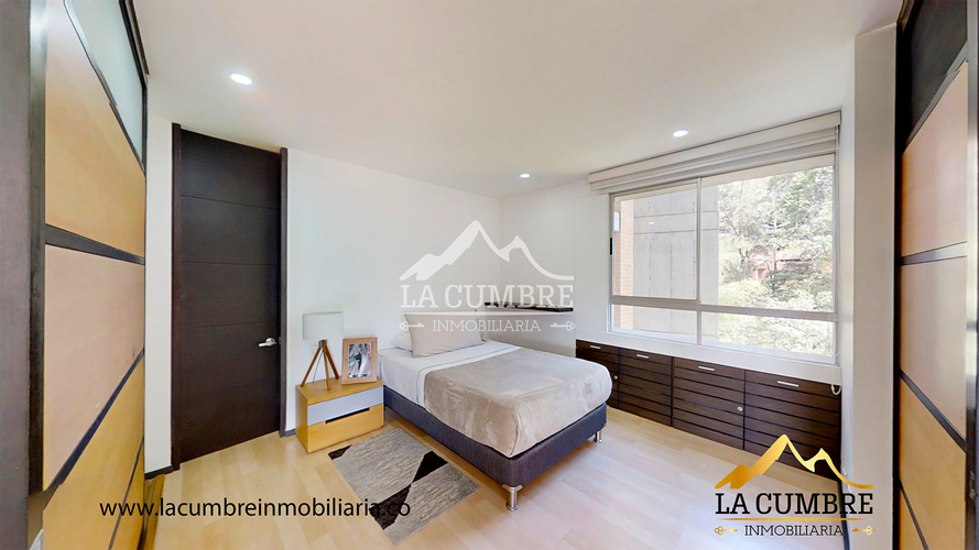 Apartamento de 3 alcobas en arriendo en Las Lomas, Medellín, 180 m² · foto 19 de 20