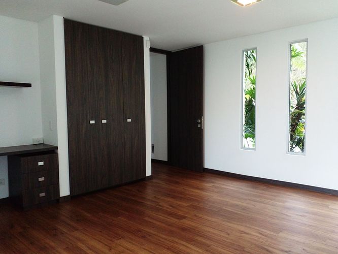 Casa de 5 alcobas en venta en Loma Del Chocho, Envigado, 540 m² · foto 11 de 20