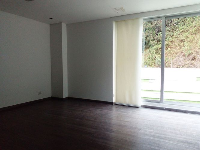 Casa de 5 alcobas en venta en Loma Del Chocho, Envigado, 540 m² · foto 17 de 20