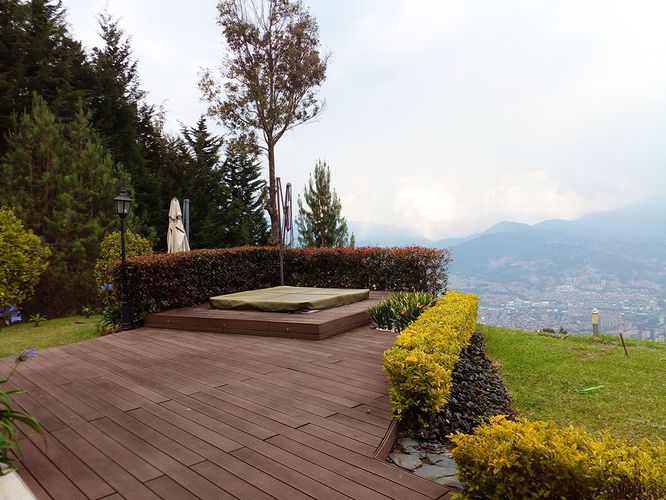 Casa de 5 alcobas en venta en Loma Del Chocho, Envigado, 540 m² · foto 19 de 20
