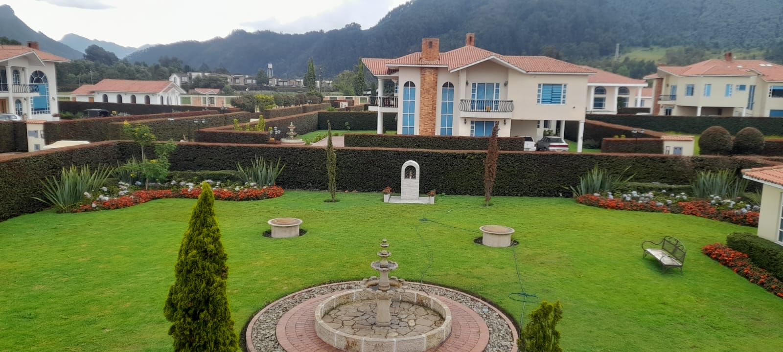 Casa en venta en Chuntame, Cajicá · foto 2 de 14