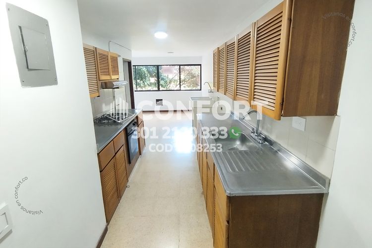 Apartamento de 3 alcobas en arriendo en Conquistadores, Medellín, 131 m² · foto 7 de 24