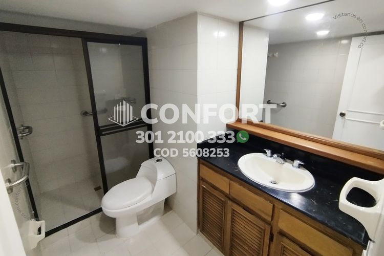 Apartamento de 3 alcobas en arriendo en Conquistadores, Medellín, 131 m² · foto 12 de 24
