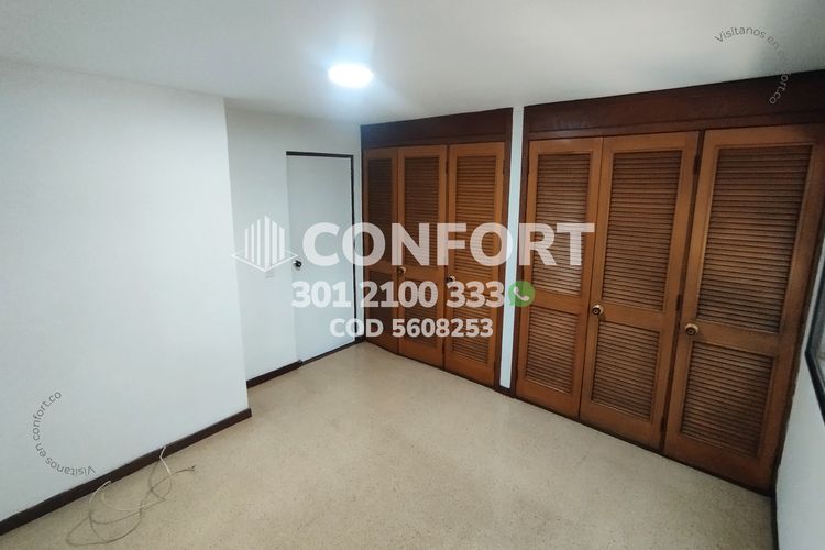 Apartamento de 3 alcobas en arriendo en Conquistadores, Medellín, 131 m² · foto 19 de 24