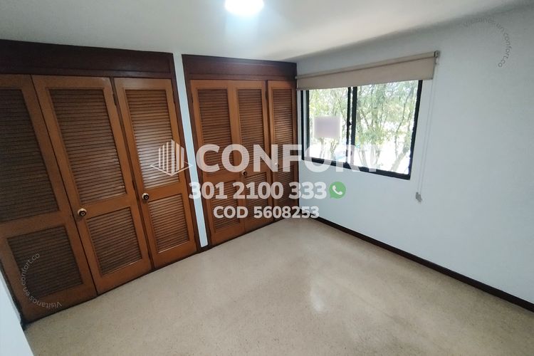 Apartamento de 3 alcobas en arriendo en Conquistadores, Medellín, 131 m² · foto 20 de 24