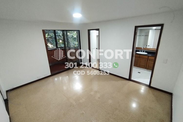 Apartamento de 3 alcobas en arriendo en Conquistadores, Medellín, 131 m² · foto 23 de 24