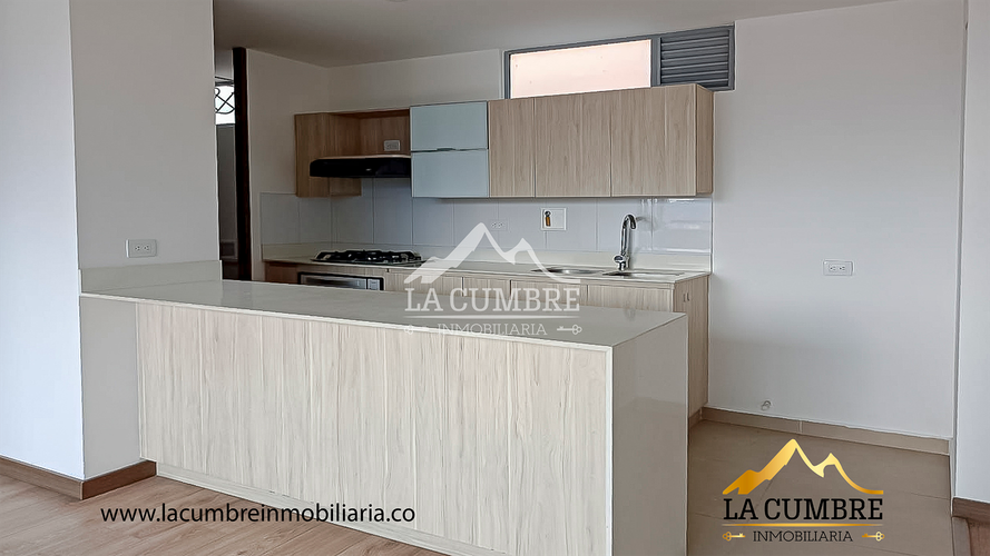 Apartamento de 1 alcoba en arriendo en El Poblado, Medellín, 65 m² · foto 8 de 11