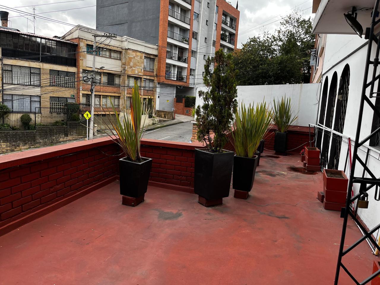 Casa en venta en Chapinero, Bogotá · foto 2 de 24