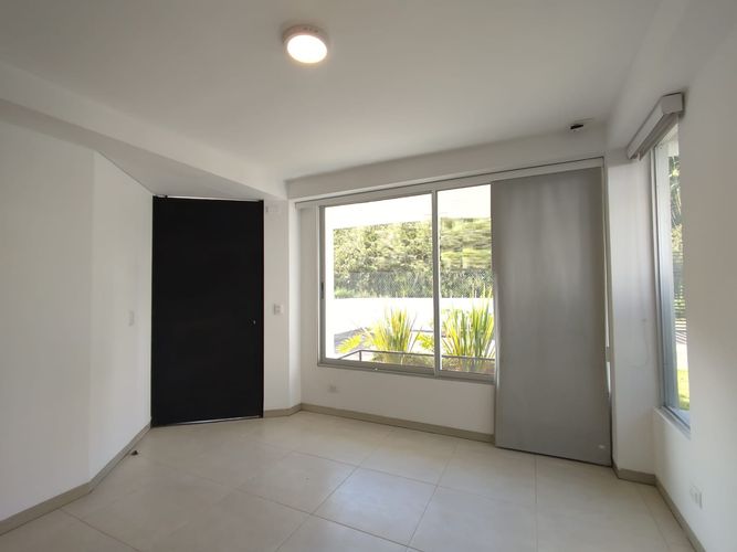 Casa en venta en Pinares, Pereira · foto 2 de 20
