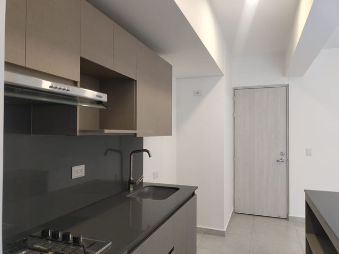 Apartamento de 3 alcobas en arriendo en Otraparte, Envigado, 74 m² · foto 7 de 18