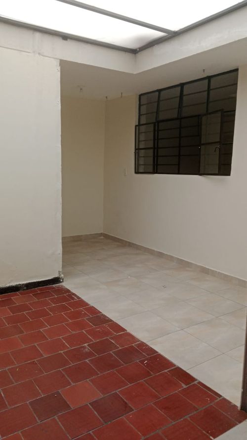 Casa de 6 alcobas en venta en Ricaurte, Ricaurte, 268 m² · foto 15 de 24