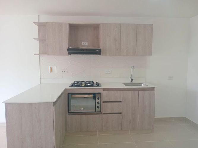 Apartamento de 1 alcoba en arriendo en Perpetuo Socorro, Medellín, 35 m² · foto 5 de 13