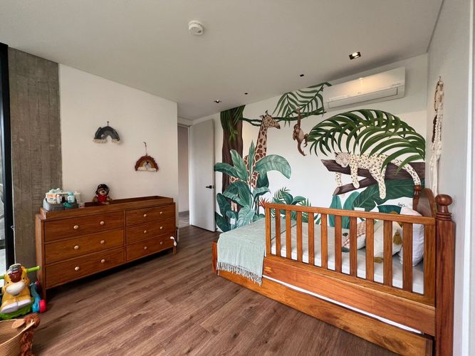 Apartamento de 3 alcobas en venta en El Castillo, Medellín, 230 m² · foto 15 de 19