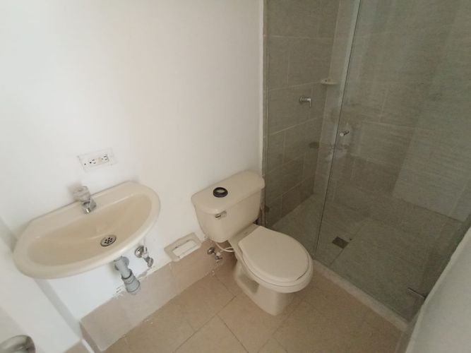 Local en venta en El Poblado, Medellín, 72 m² · foto 17 de 17