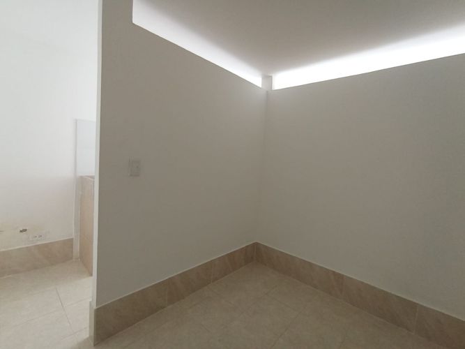 Local en venta en El Poblado, Medellín, 72 m² · foto 14 de 17
