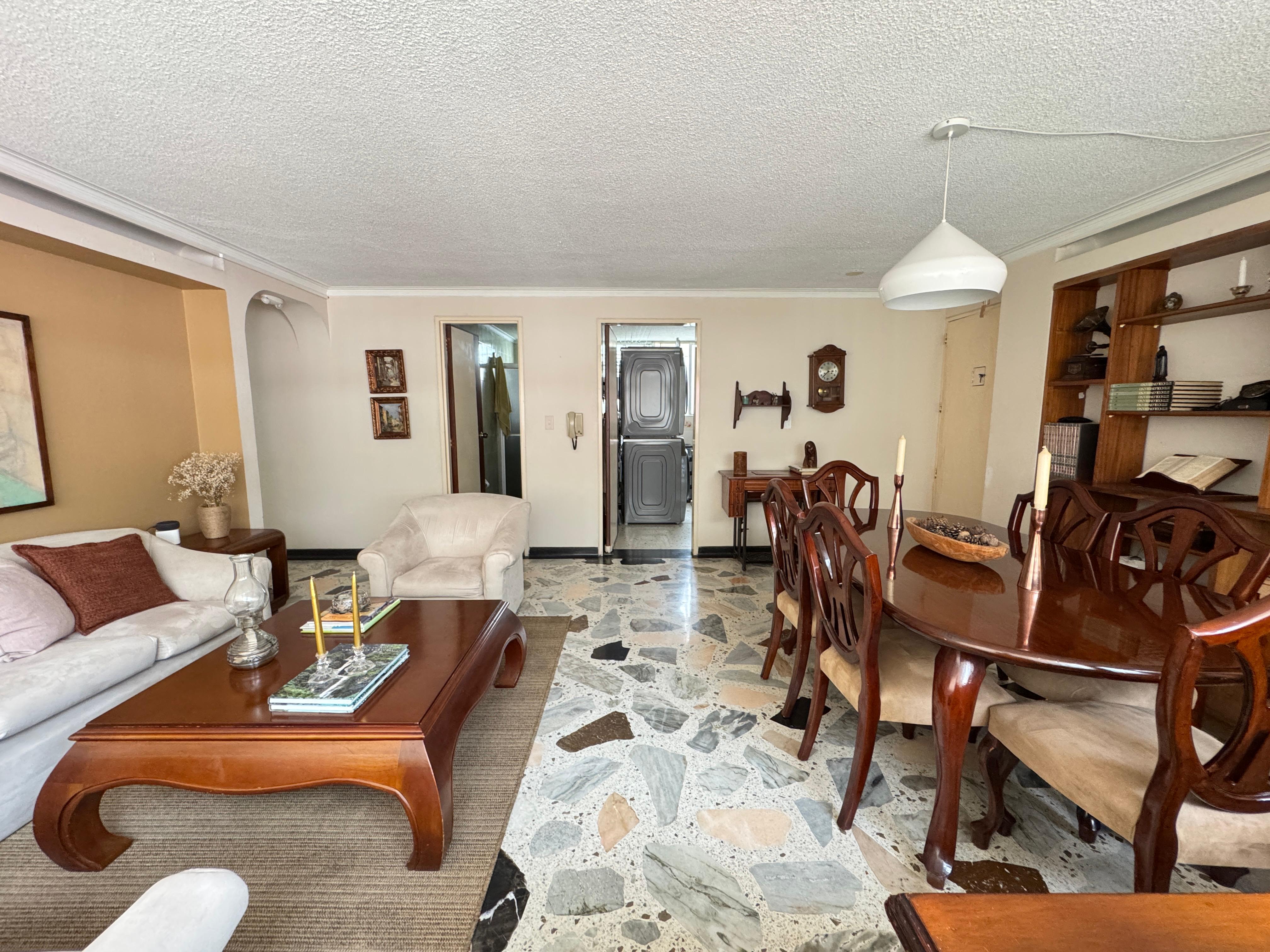 Apartamento en venta en Armenia, Armenia · foto 2 de 20