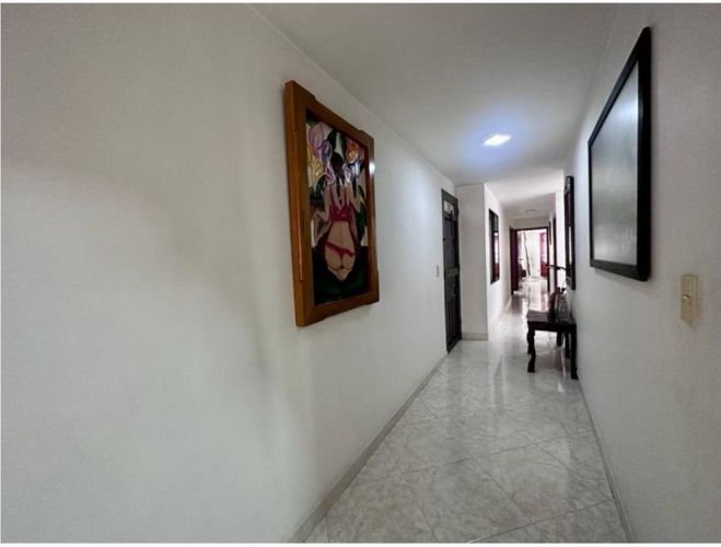 Casa de 4 alcobas en venta en San Diego, Medellín, 116 m² · foto 7 de 14