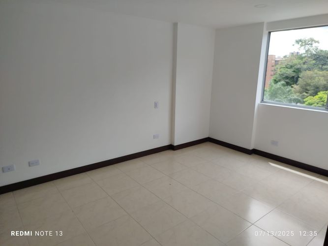 Apartamento de 3 alcobas en venta en Caminos De La Romeria, Sabaneta, 102 m² · foto 14 de 24