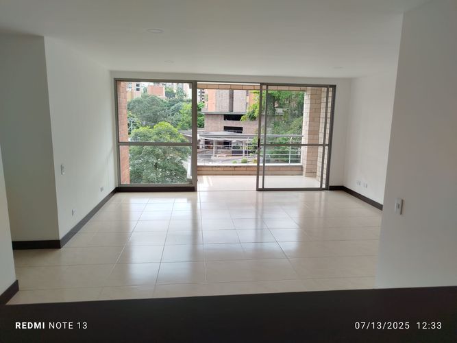 Apartamento de 3 alcobas en venta en Caminos De La Romeria, Sabaneta, 102 m² · foto 17 de 24