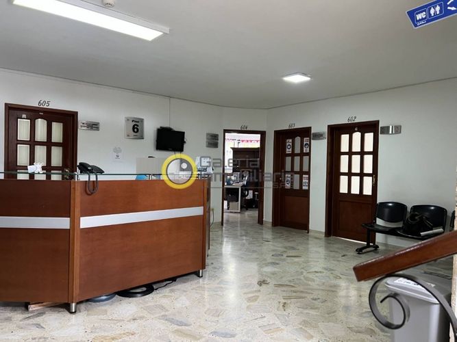 Consultorio en venta en Nuevo Sotomayor, Bucaramanga, 23 m² · foto 2 de 11