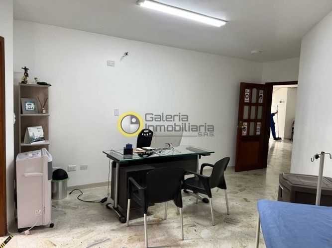 Consultorio en venta en Nuevo Sotomayor, Bucaramanga, 23 m² · foto 7 de 11