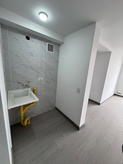 Apartamento de 2 alcobas en venta en Ciudad Techo Ii, Bogotá, 44 m² · foto 8 de 16