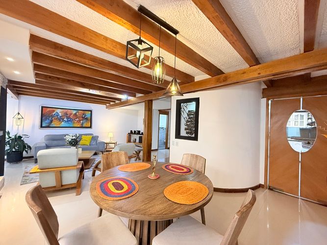 Casa de 4 alcobas en venta en Cedritos, Bogotá, 270 m² · foto 5 de 24