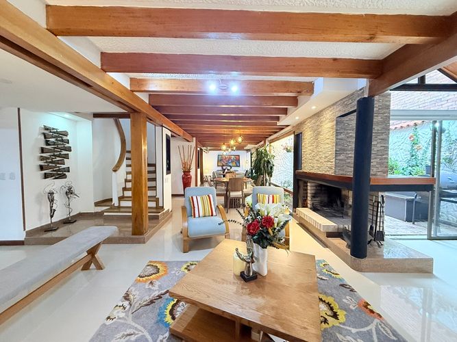 Casa de 4 alcobas en venta en Cedritos, Bogotá, 270 m² · foto 7 de 24