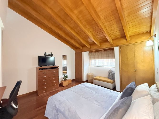 Casa de 4 alcobas en venta en Cedritos, Bogotá, 270 m² · foto 20 de 24