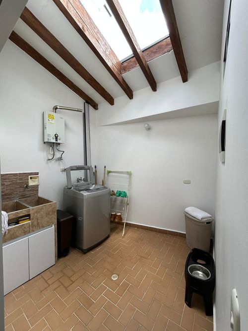 Apartamento de 3 alcobas en venta en Centro, Rionegro, 94 m² · foto 5 de 13